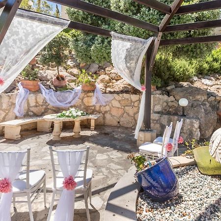 Resitour - Kamares Village Pafos Zewnętrze zdjęcie
